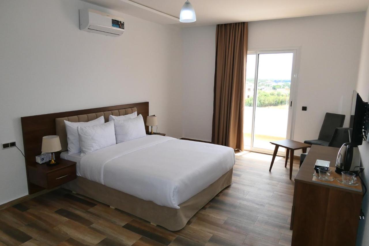 Hotel Corail De Cabo Cabo Negro Dış mekan fotoğraf