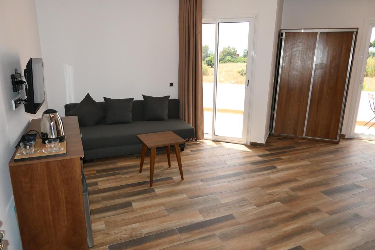 Hotel Corail De Cabo Cabo Negro Dış mekan fotoğraf