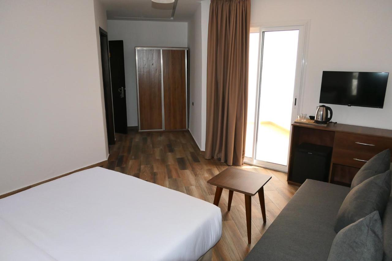 Hotel Corail De Cabo Cabo Negro Dış mekan fotoğraf