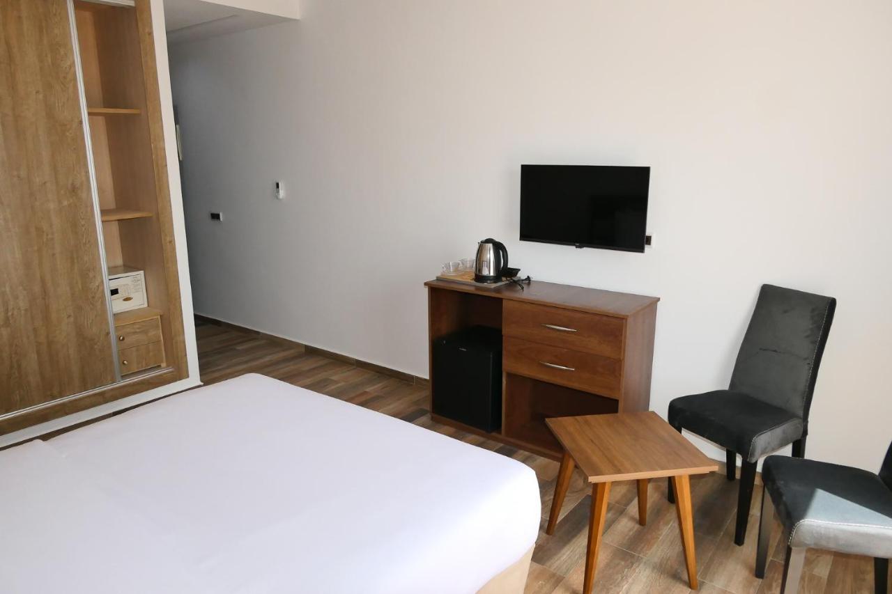 Hotel Corail De Cabo Cabo Negro Dış mekan fotoğraf